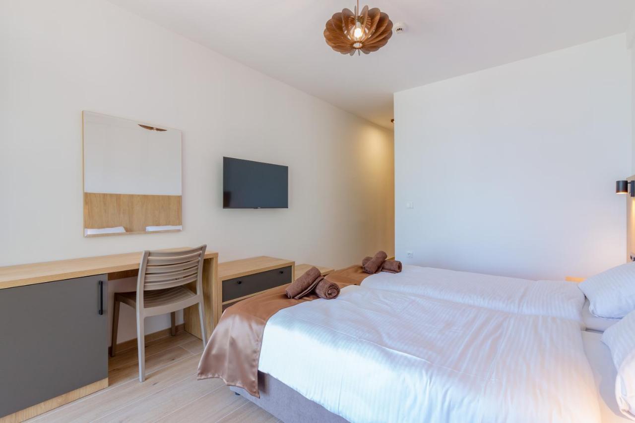 Lago Hotel 라가딘 외부 사진