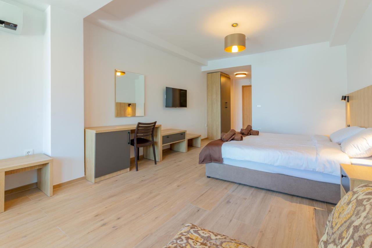 Lago Hotel 라가딘 외부 사진