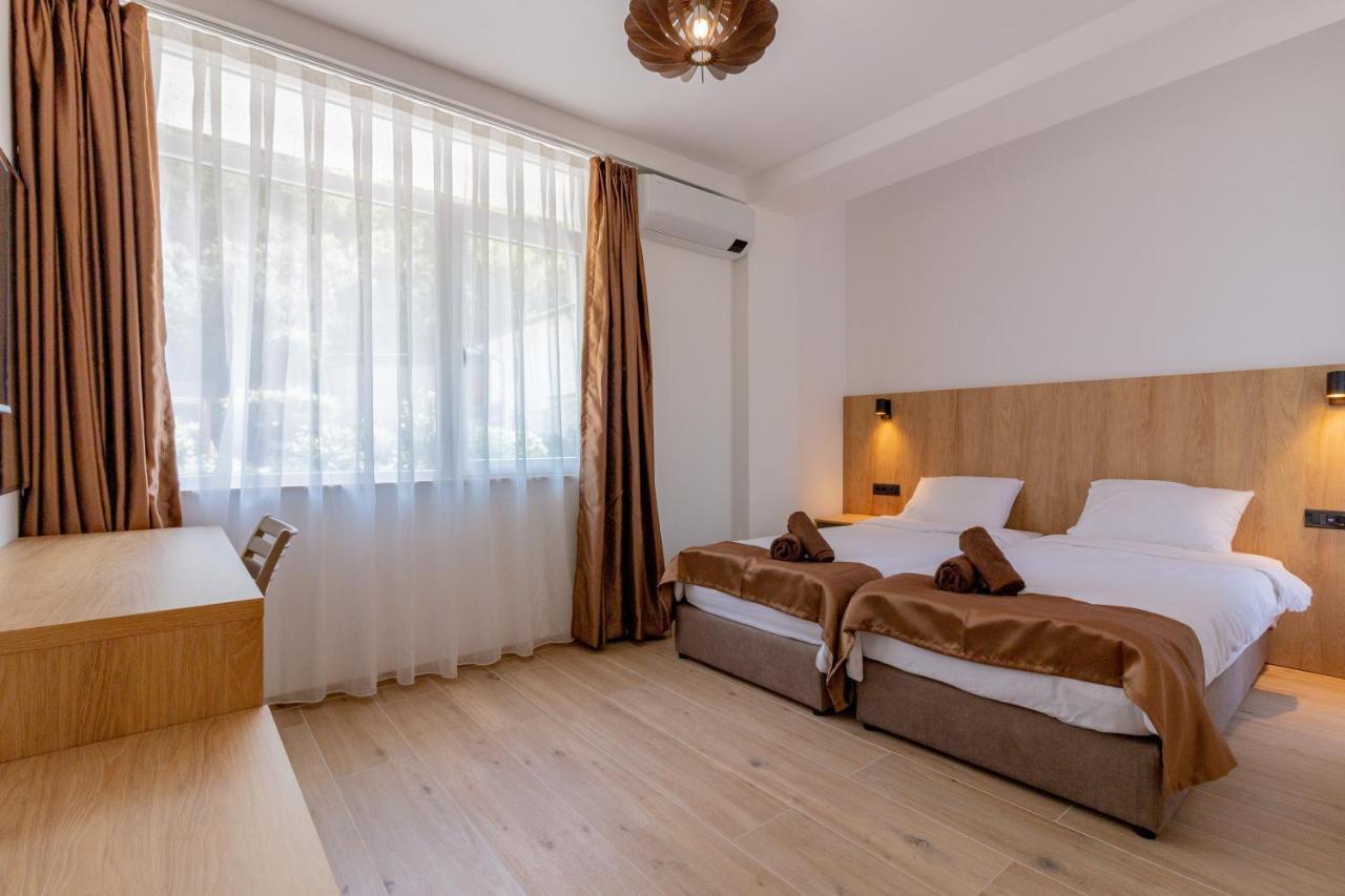 Lago Hotel 라가딘 외부 사진