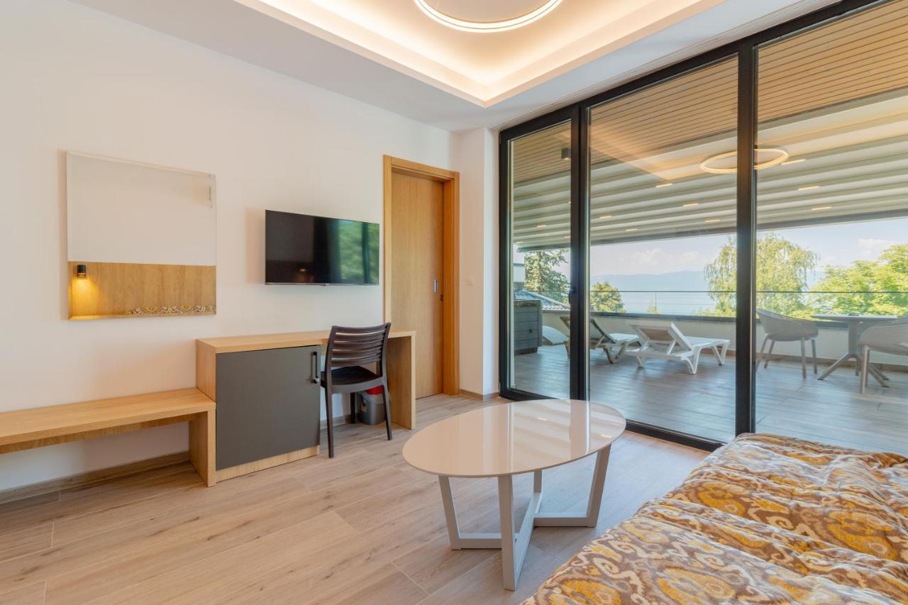Lago Hotel 라가딘 외부 사진