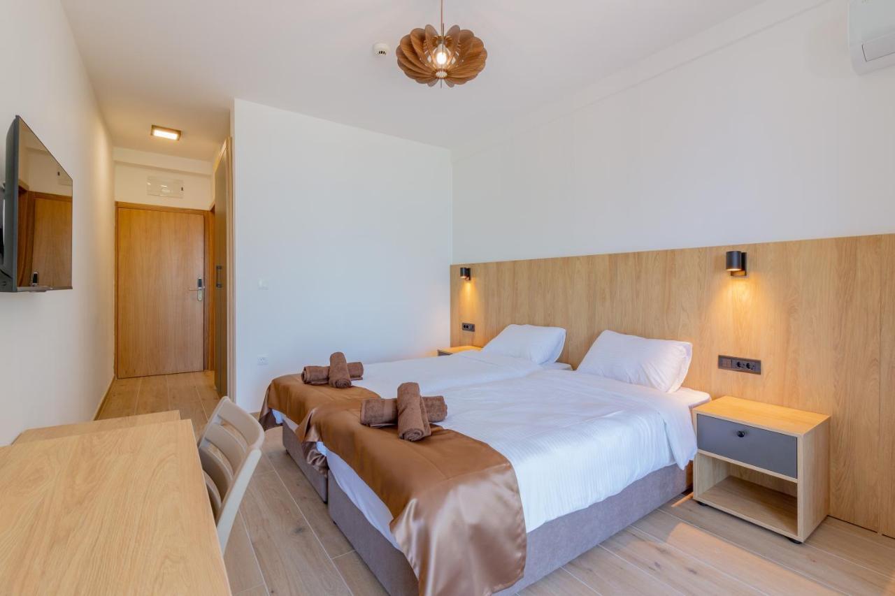 Lago Hotel 라가딘 외부 사진