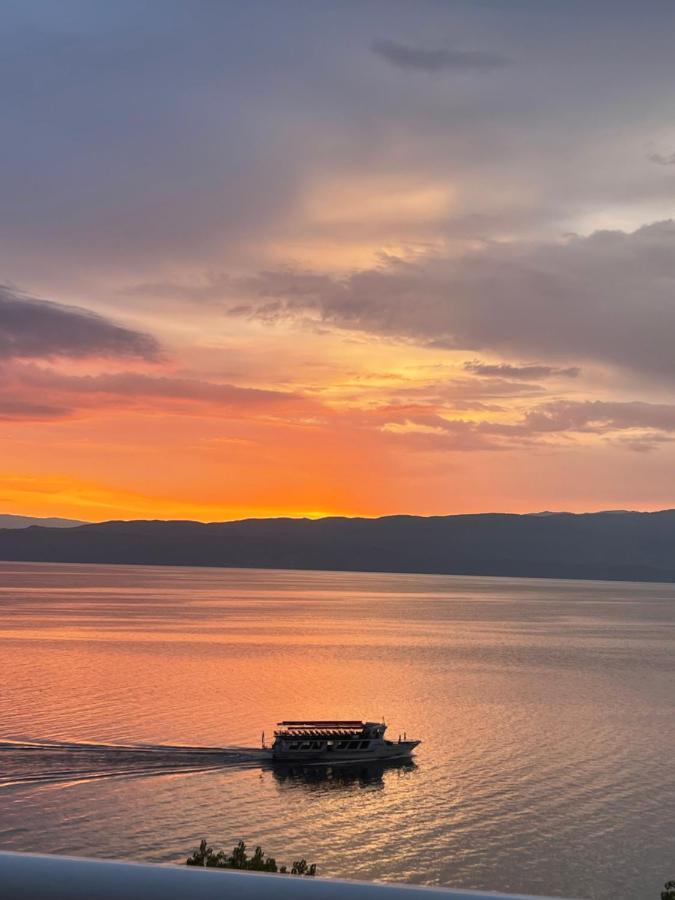 Lago Hotel 라가딘 외부 사진