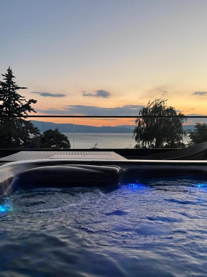 Lago Hotel 라가딘 외부 사진